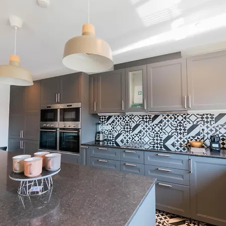 Maison d'hôtes 7min To Uni Sé-velha - Ac - Work Desk - 300mbs Wifi - 3