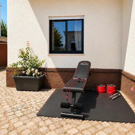 7min To Uni Se-velha - Ac - Bbq & Gym - Work Desk - 300mbs Wifi - 3 4* Coimbra